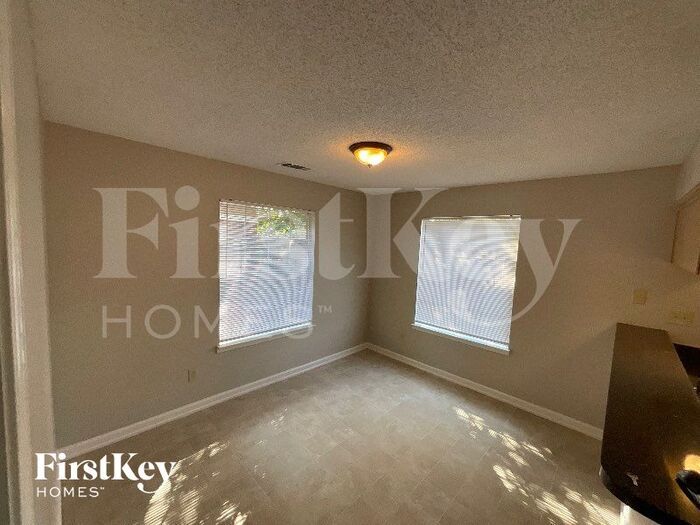 Building Photo - 1809 Black Bear Cir W