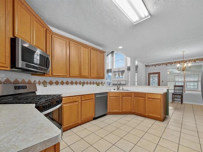 Building Photo - 602 Field Run Ct