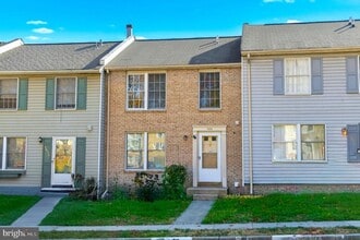 Building Photo - 3855 Sunny Brook Ct