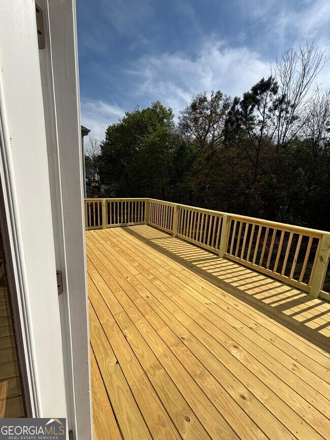 Building Photo - 6337 Windy Ridge Way