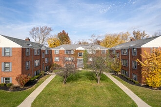 Building Photo - Highland View Apartments