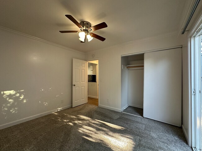 Building Photo - 15441 Marty Dr