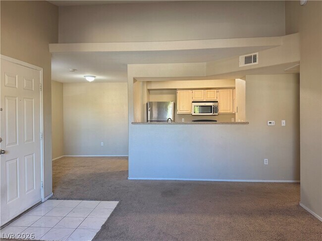 Building Photo - 555 E Silverado Ranch Blvd