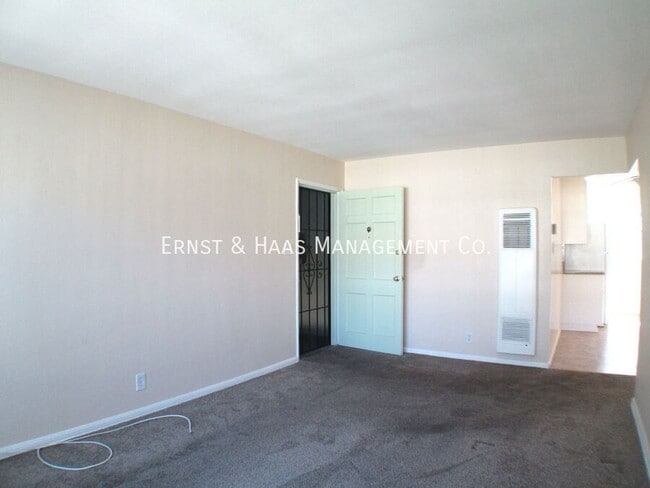 Building Photo - 4529 N Banner Dr
