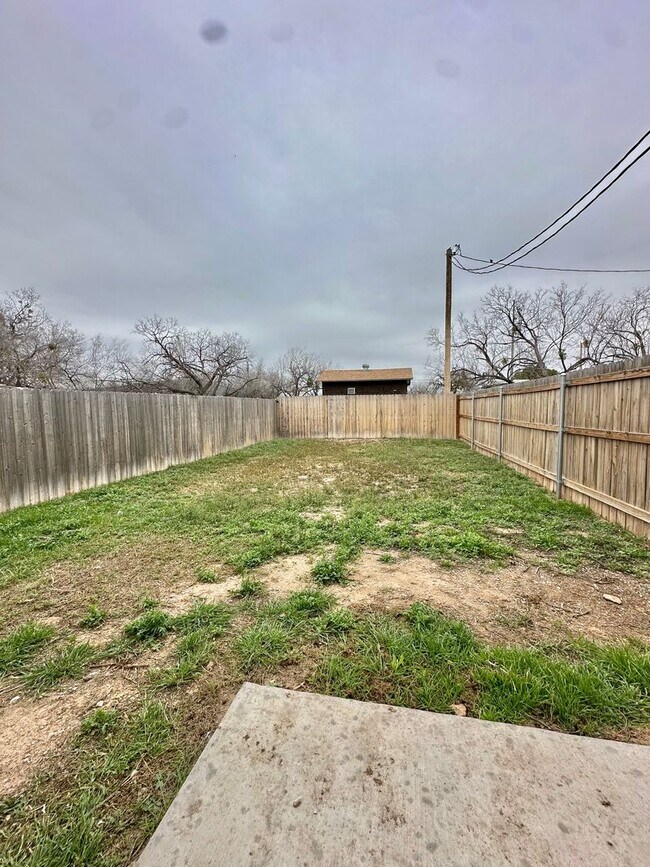 Building Photo - COMING SOON!! SEPTEMBER!!! - Newly Built 3-Bedroom Duplex!
