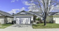 Building Photo - Exceptionally maintained Single level 3 bedroom home available soon!