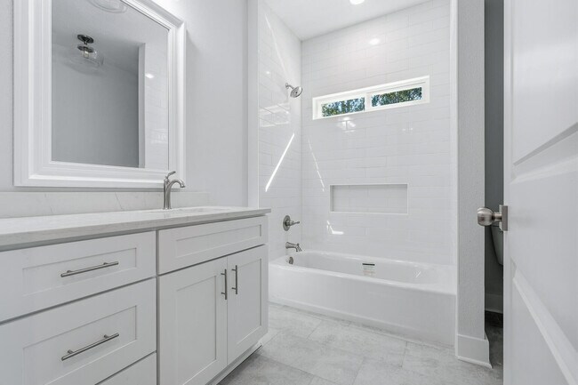 Building Photo - 7179 Freedom Ct