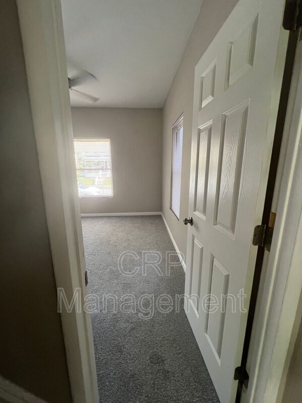 Building Photo - 5318 Quincy St