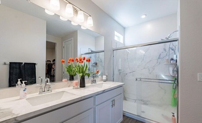 Building Photo - 24606 W Whyman Ave