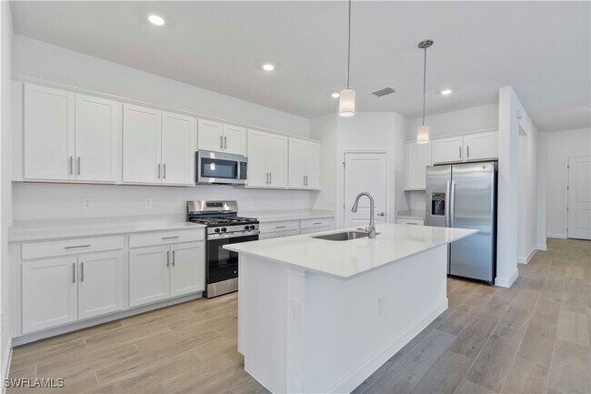 Building Photo - 15077 Jadestone Dr