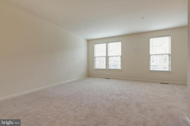 Building Photo - 7231 Winding Hills Dr