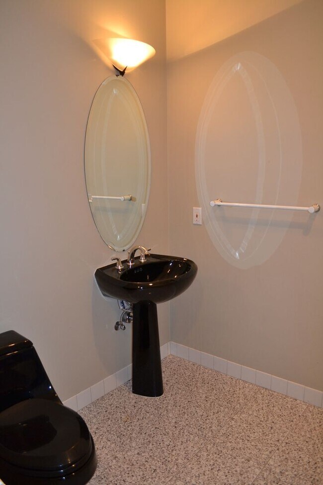 Building Photo - 39128 Glenlivet Ct