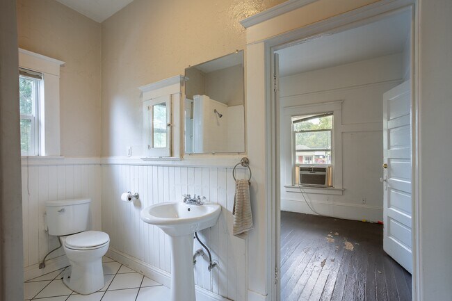 Building Photo - 278 Humboldt Ave