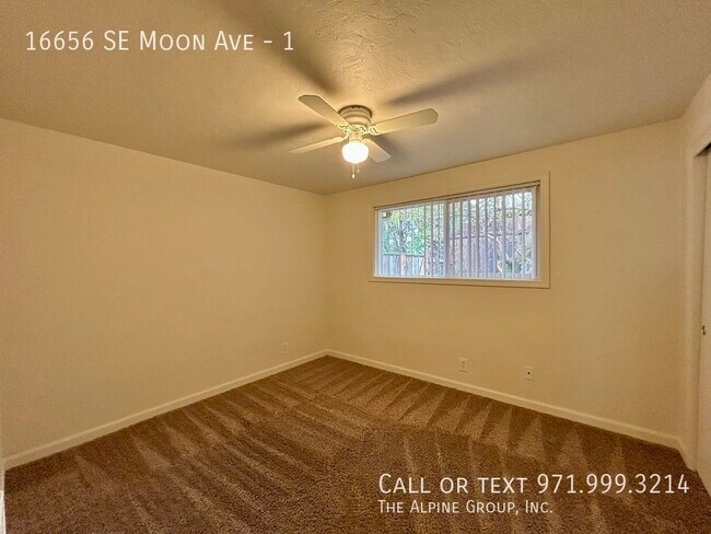 Building Photo - 16656 SE Moon Ave