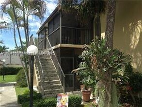 Building Photo - 15639 SW 73rd Cir Terrace