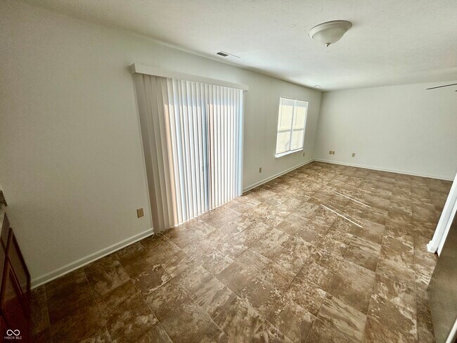 Building Photo - 4829 Penoyer Ln