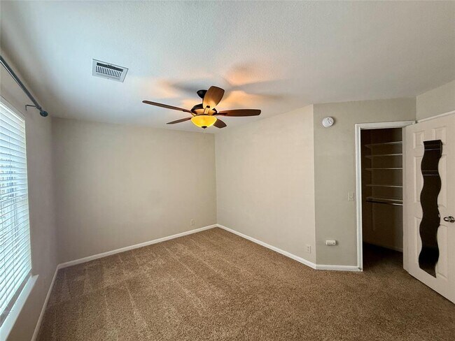 Building Photo - 3953 Canyon Glen Cir