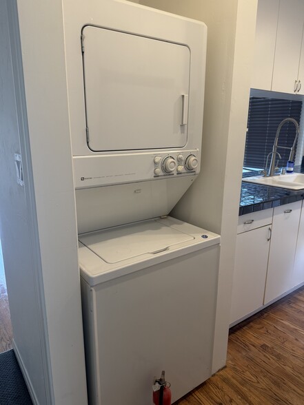 private laundry - 1063 S Citrus Ave