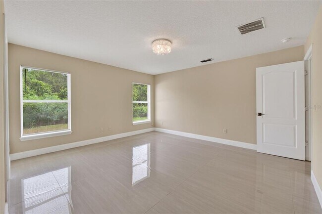 Building Photo - 1851 Great Falls Way