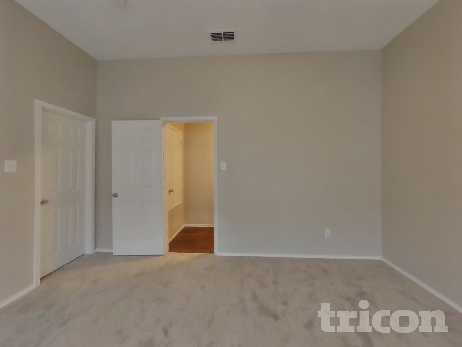 Building Photo - 1505 Redman Dr