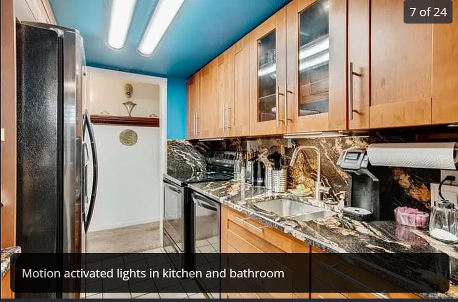 Building Photo - 10145 W 25th Ave