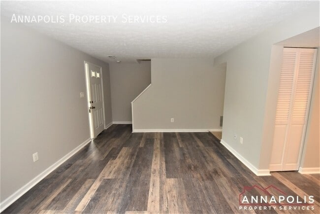Building Photo - 413 Master Derby Ct