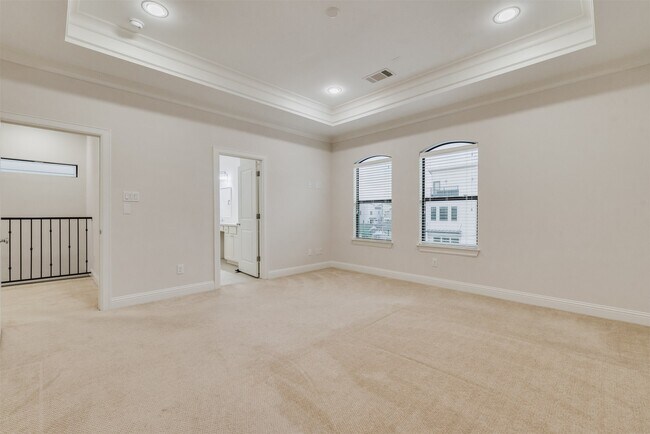 Building Photo - 1506 Johnson St