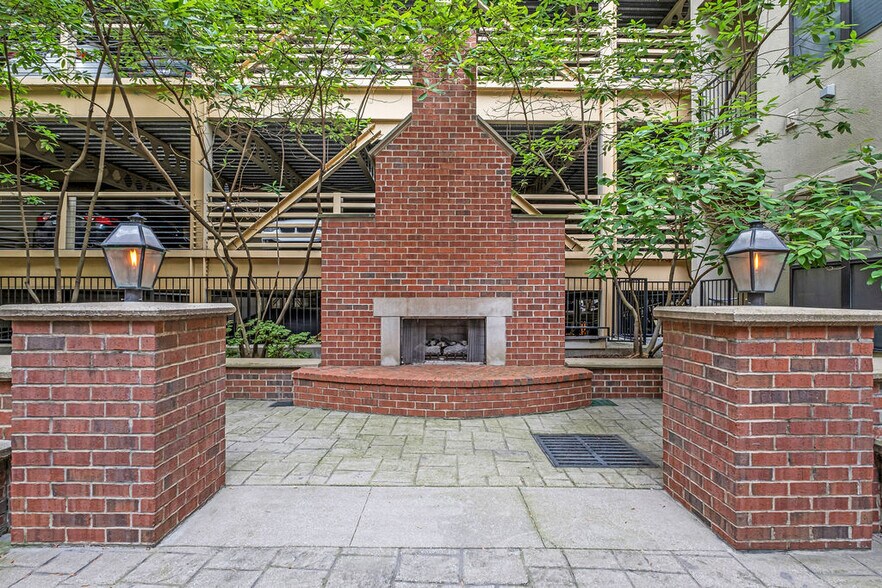 Fireplace in Courtyard - 1803 Broadway