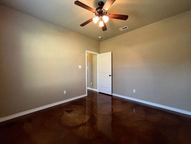 Building Photo - 3502 Canyon Crossing