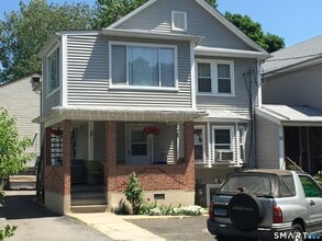 Building Photo - 22 Windell Pl