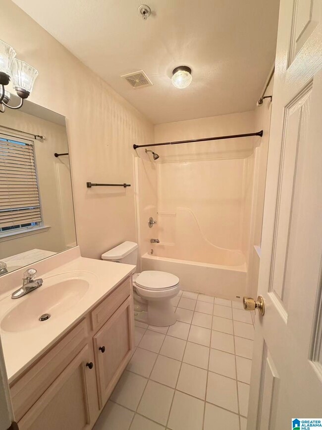 Building Photo - 681 Treymoor Lake Cir