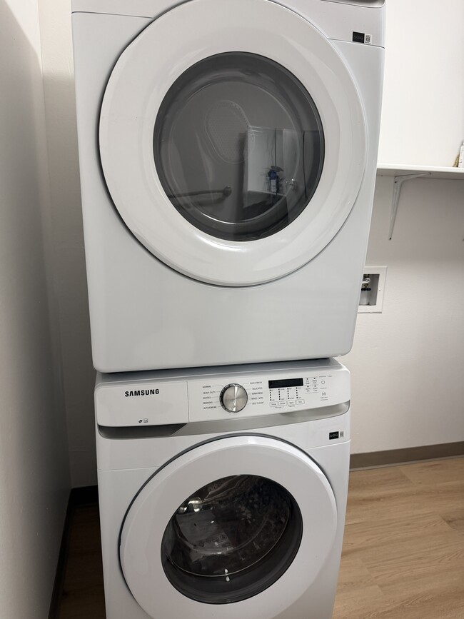 Building Photo - 2613 Cherly St