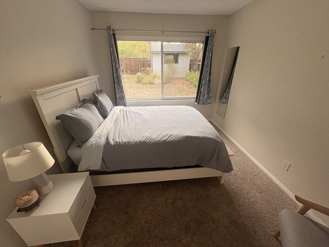 Building Photo - 2BD, 1BA Apartment for Lease in Lafayette