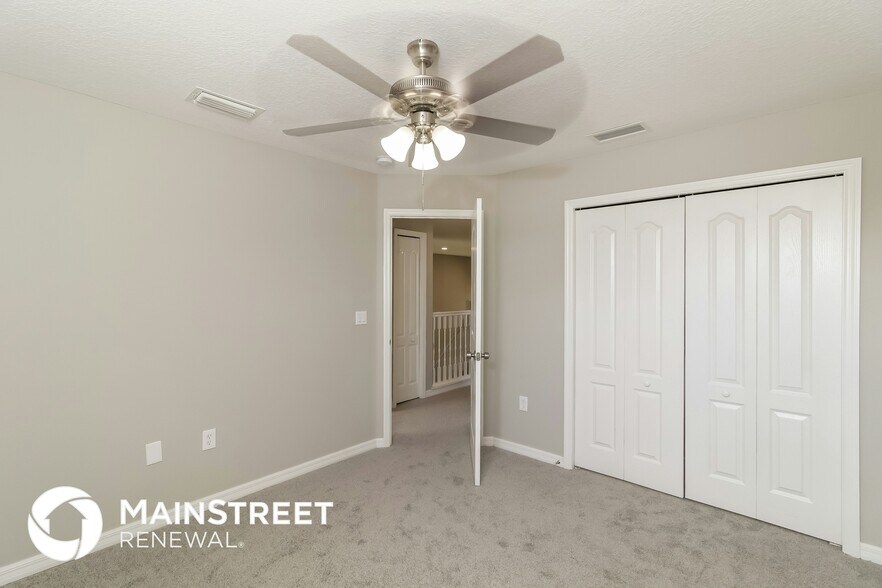 Building Photo - 8284 47th St Cir E