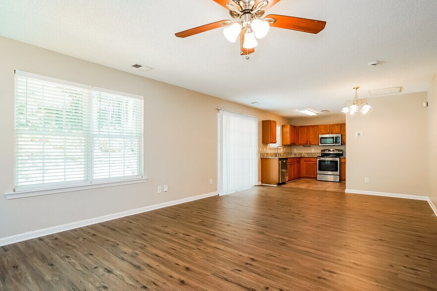 Building Photo - 3308 Asgar Ct