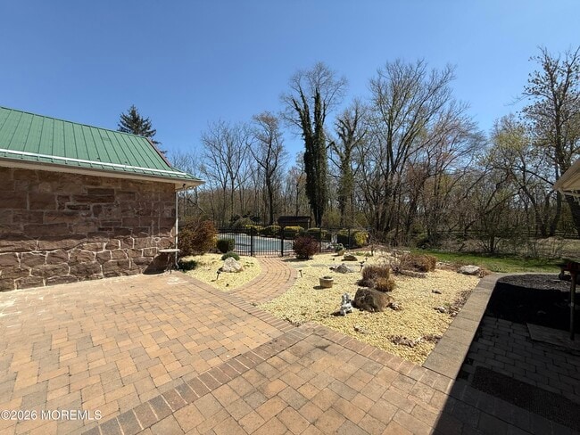 Building Photo - 2360 Monmouth Rd