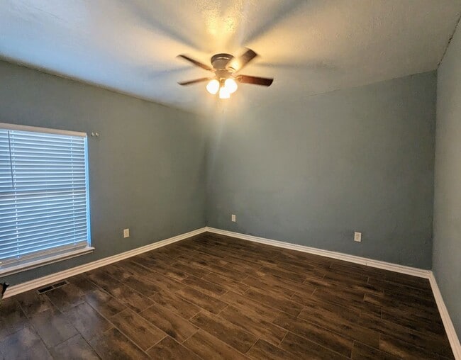 Building Photo - Spacious Home Near Tinker AFB with Storm Shelter & Wood Privacy Fence!