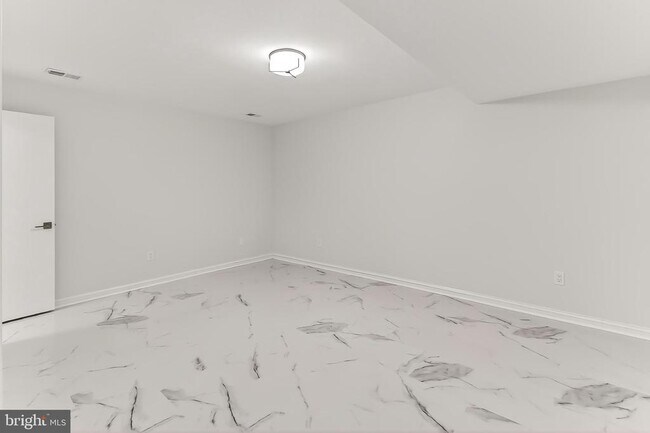 Building Photo - 6294 Dunaway Ct