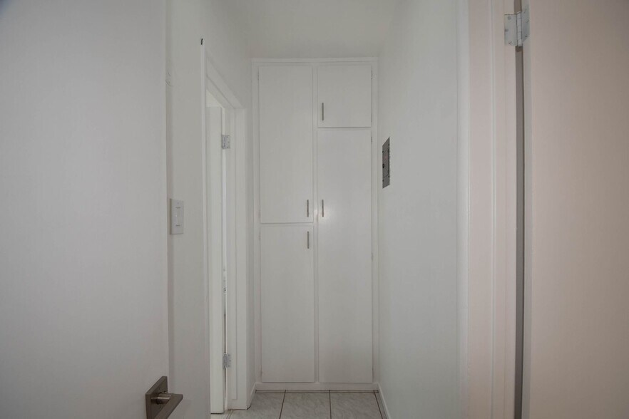 Building Photo - 6260 Colfax Ave