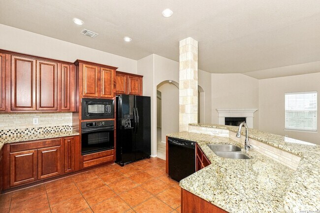 Building Photo - 3619 Sweet Olive