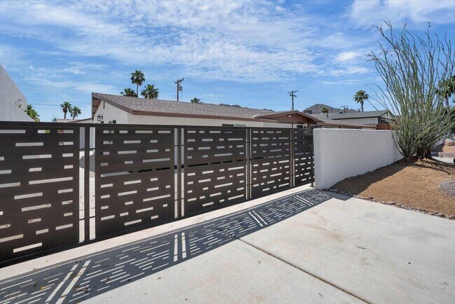 Building Photo - 51480 Avenida Obregon