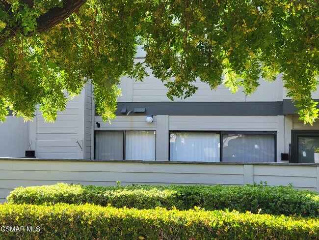 Primary Photo - 6442 Twin Cir Ln