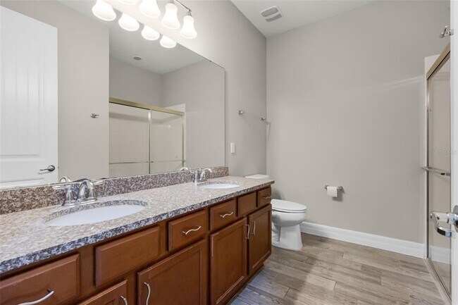 Building Photo - 5029 Hartwell Ct