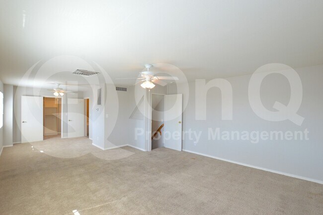 Building Photo - 1623 E Palmcroft Dr