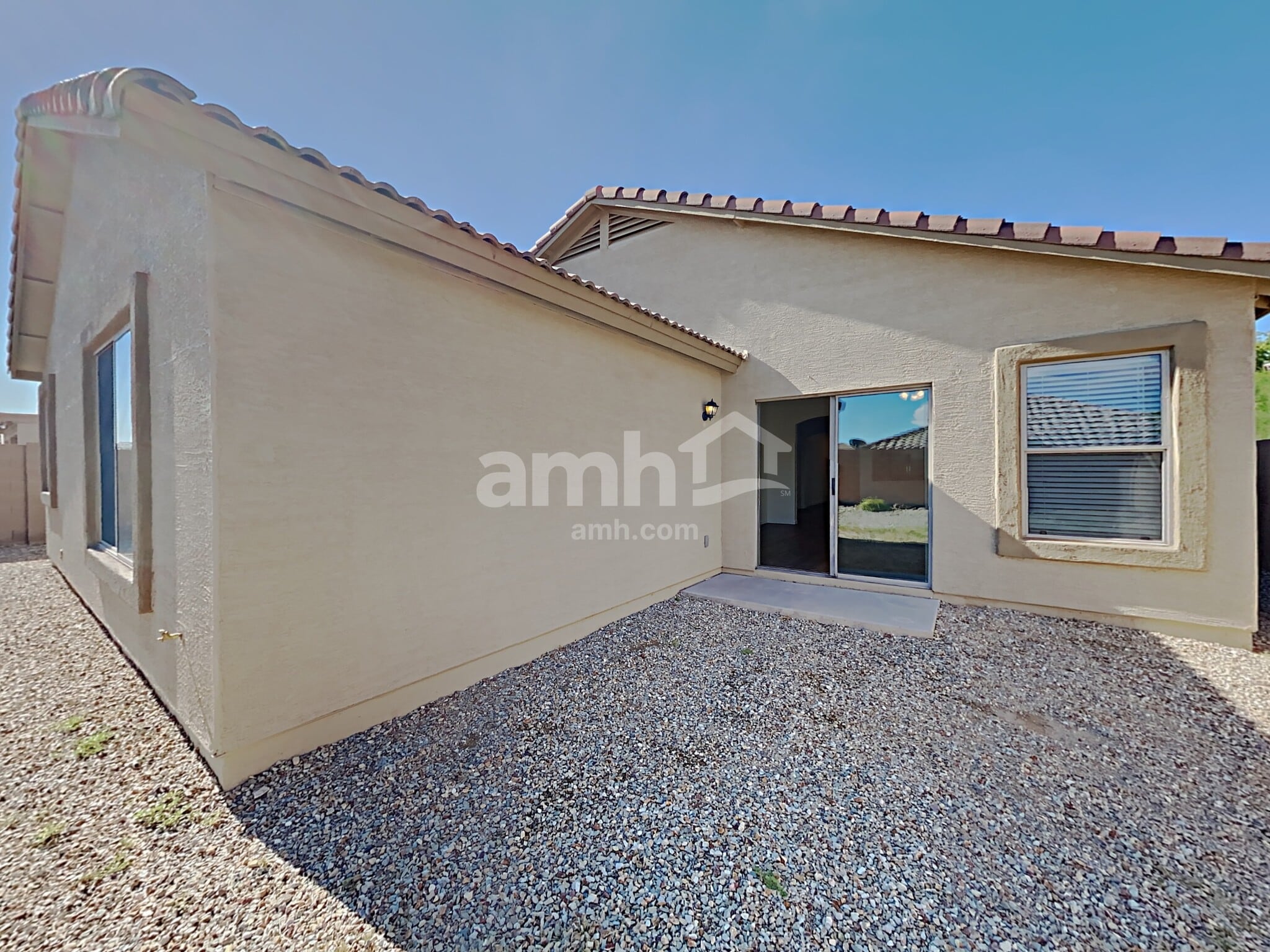 Building Photo - 17211 W Watkins St