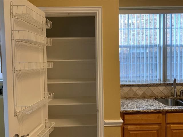 Building Photo - 8825 High Meadows Dr