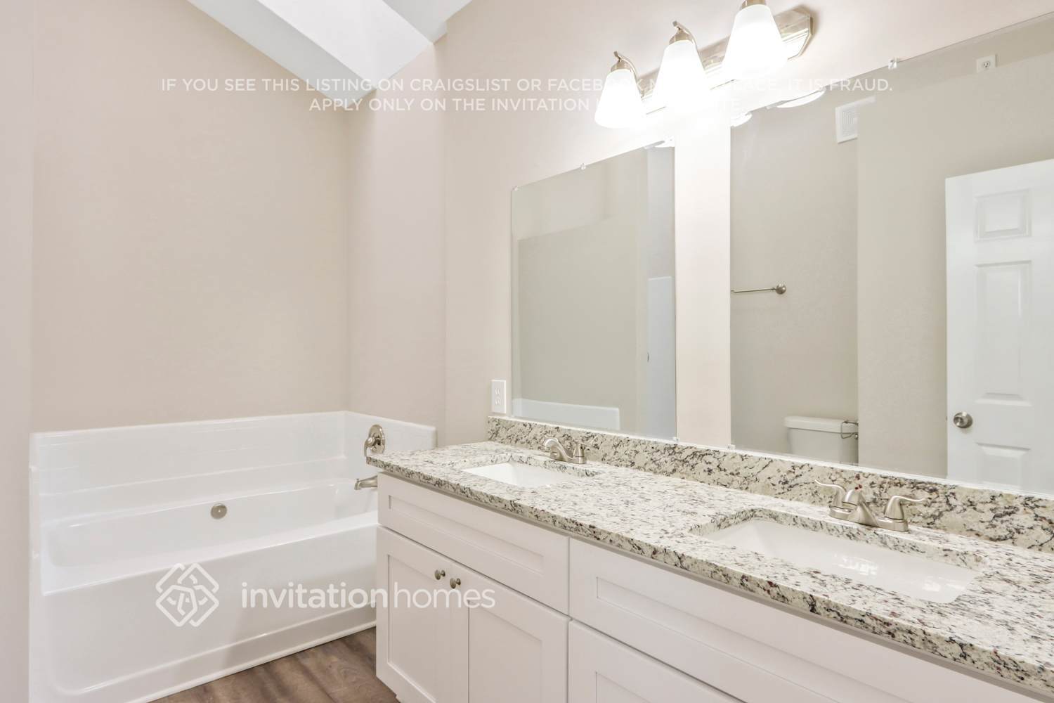 Building Photo - 3823 Landgraf Cove