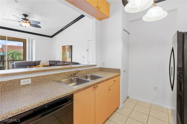 Building Photo - 1235 Reserve Way