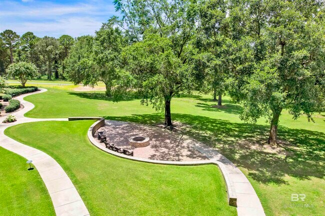 Building Photo - 18269 Colony Dr Dr