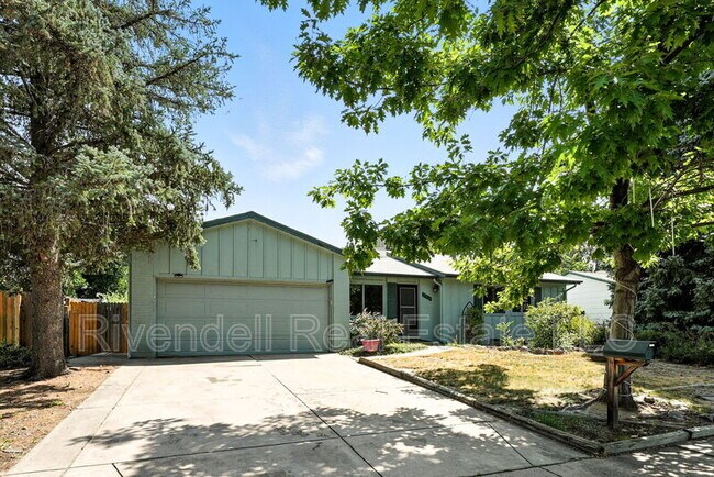 Primary Photo - 11154 E Ohio Pl